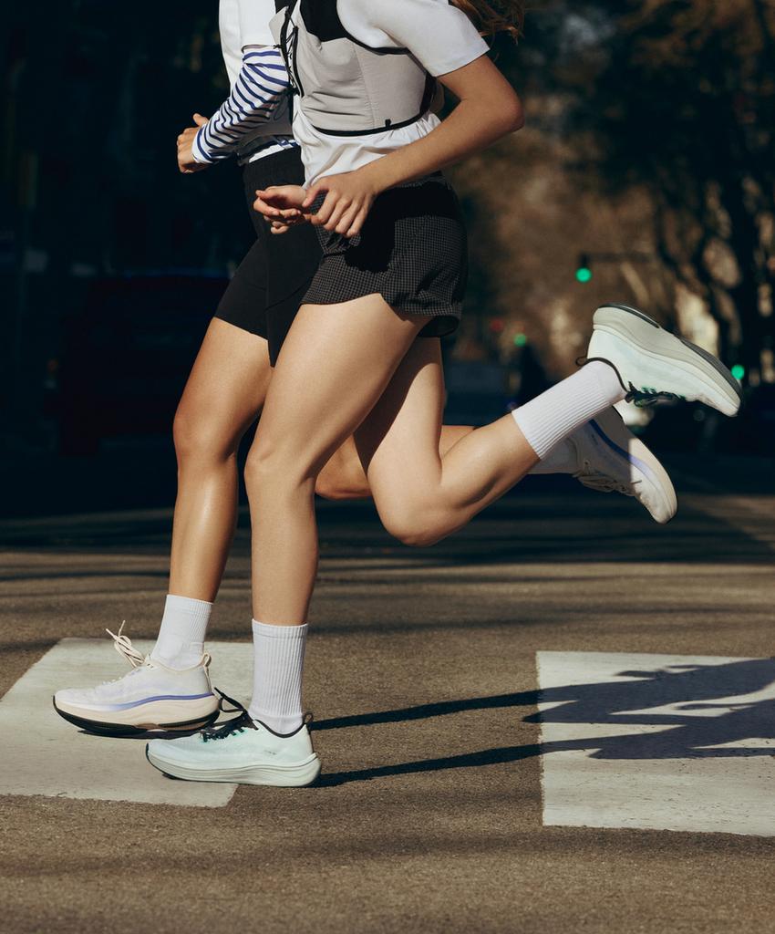 OY/PR 907 Running Trainers