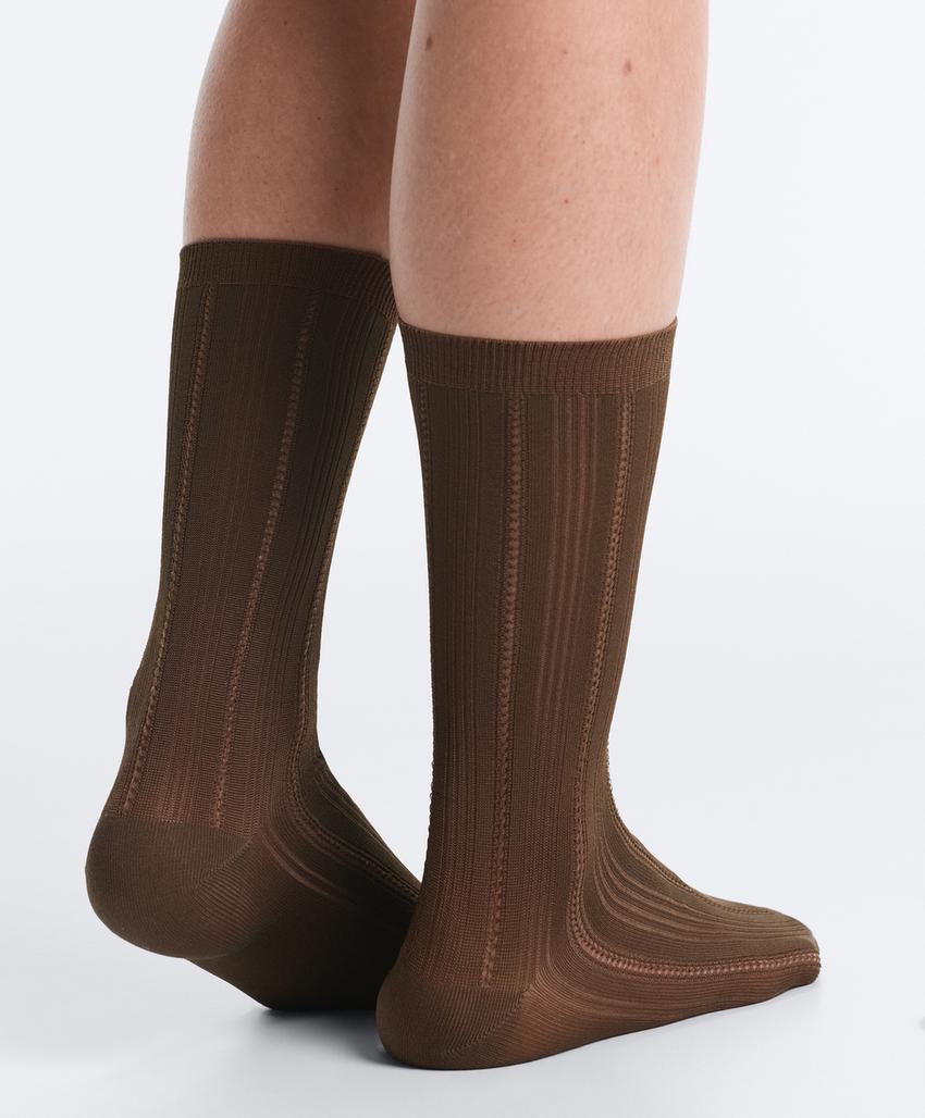 3 пары классических носков в рубчик