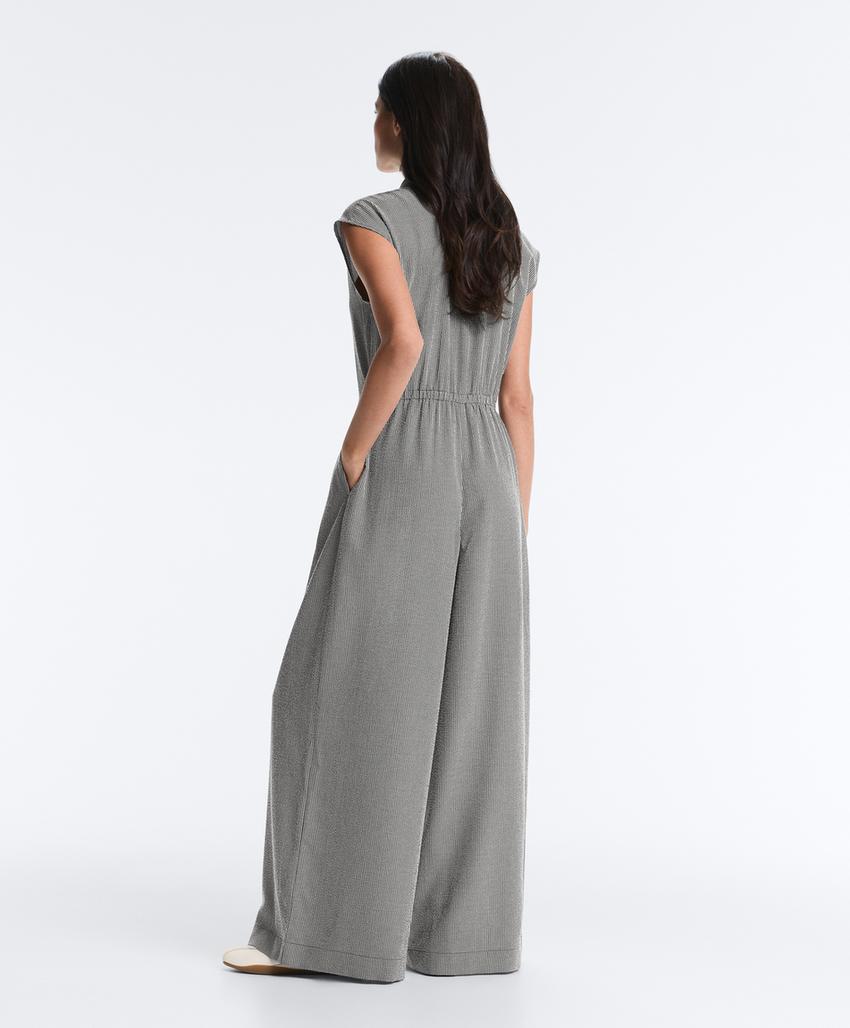 Длинный комбинезон виши с воротником и лиоцеллом