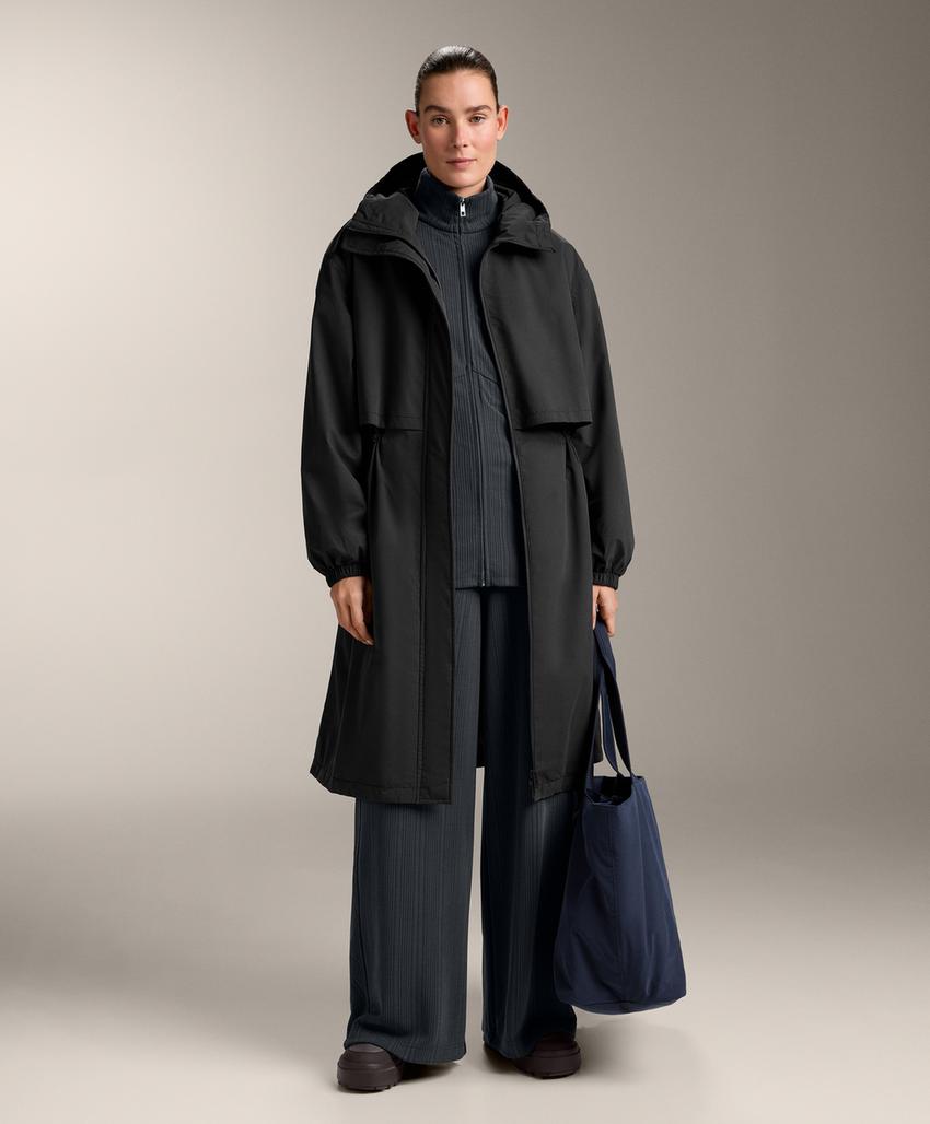 Длинная куртка с асимметричной полосой из модала