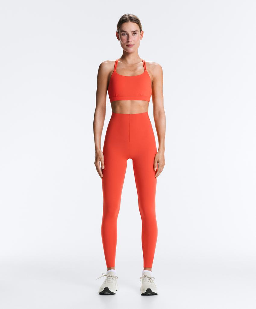 Спортивный бюстгальтер Comfortlux с перекрестными бретельками сзади