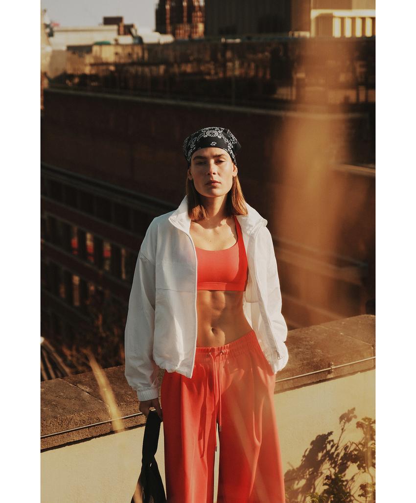 Спортивный бюстгальтер Comfortlux с перекрестными бретельками сзади