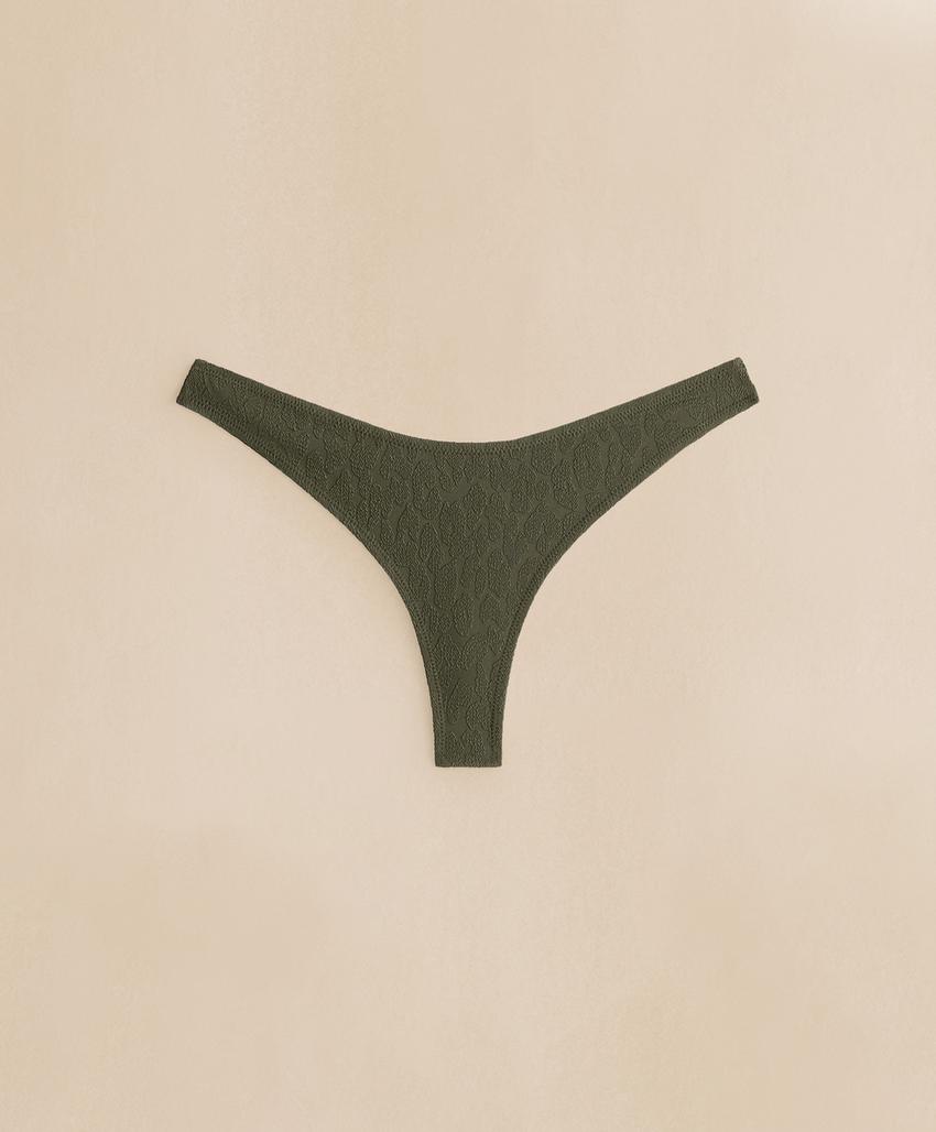 Плавки бикини бразильяно U-образной формы с леопардовым принтом