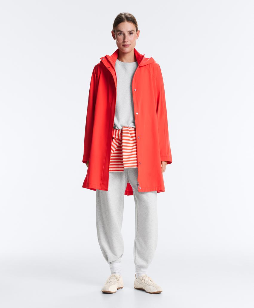 Очень легкая куртка, водонепроницаемость 10 000 мм