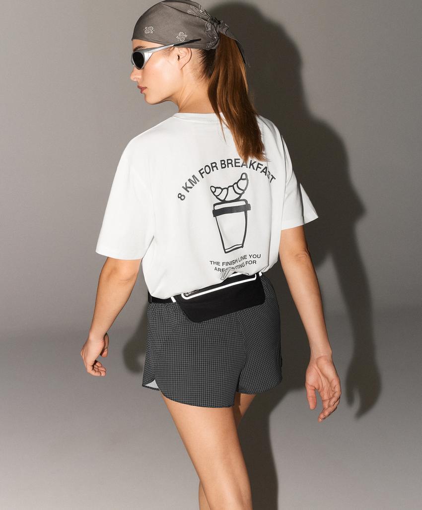 Футболка Boxy с надписью из смесового хлопка