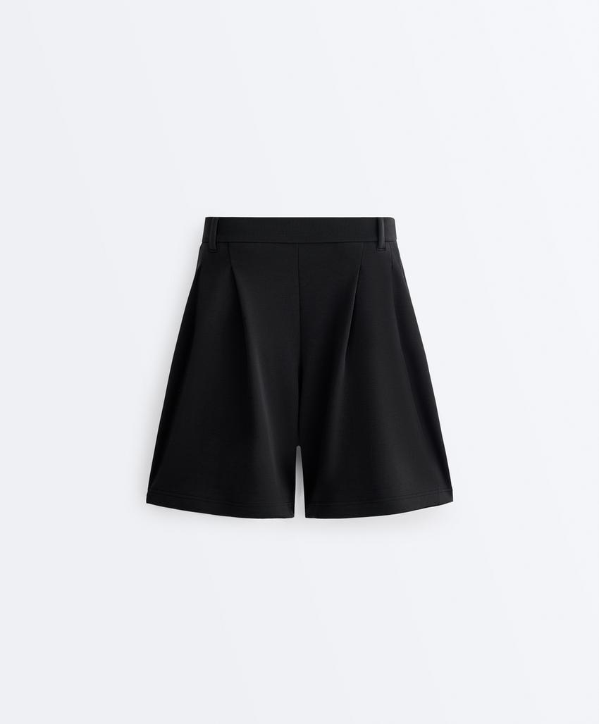 Бермуды с модалом и складками