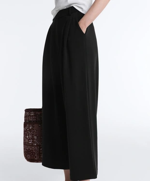 Широкие брюки-Crop с модалом, мягкие на ощупь, со складками- Заказать в России