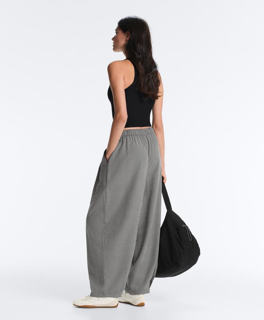 Брюки-бананы из смесовой ткани с лиоцеллом в клетку виши