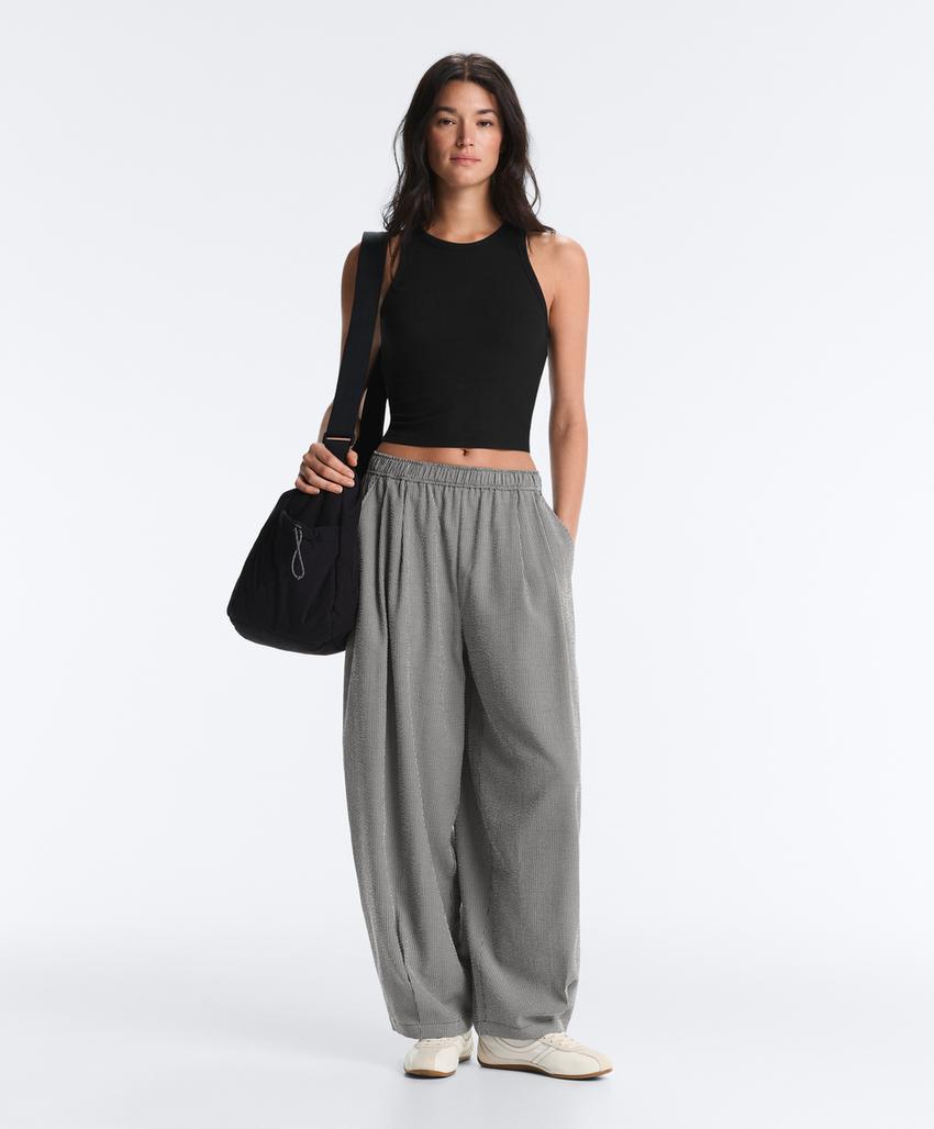 Брюки-бананы из смесовой ткани с лиоцеллом в клетку виши