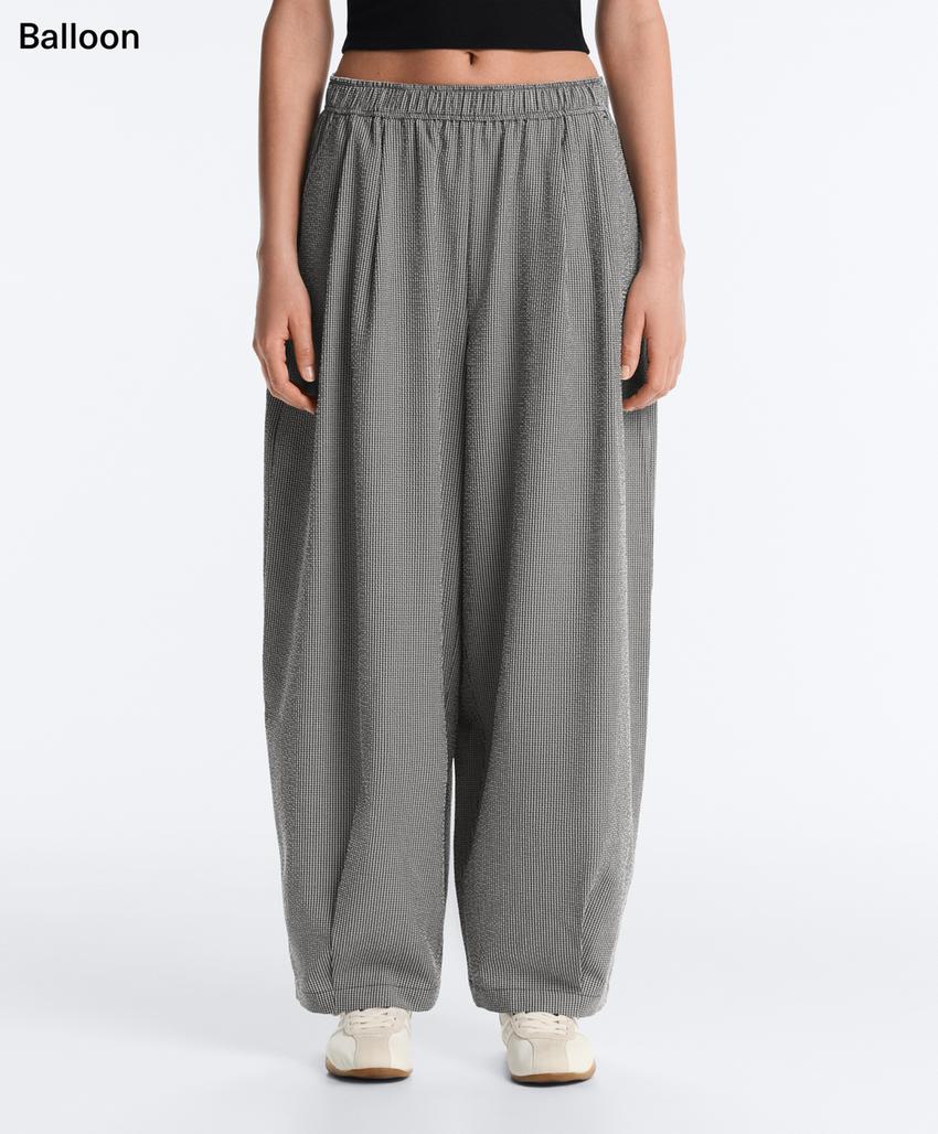 Брюки-бананы из смесовой ткани с лиоцеллом в клетку виши