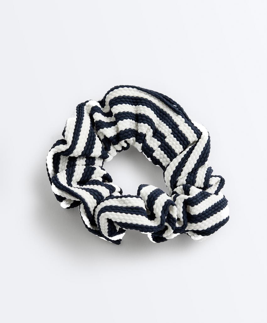 2 большие резинки для волос с каркасом