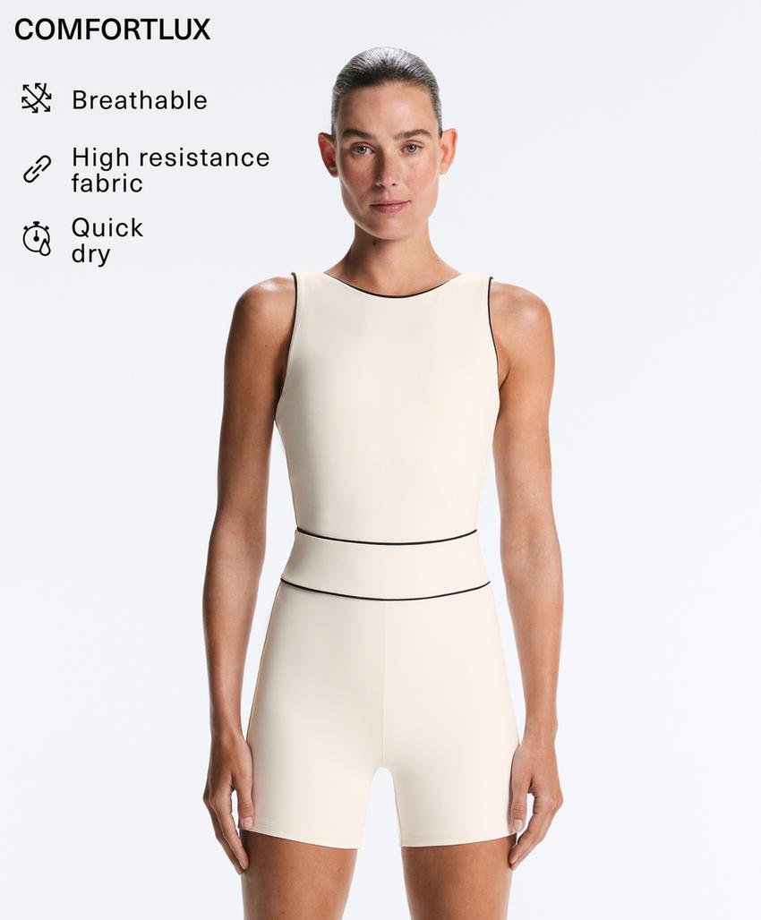 Короткий комбинезон Comfortlux Piping