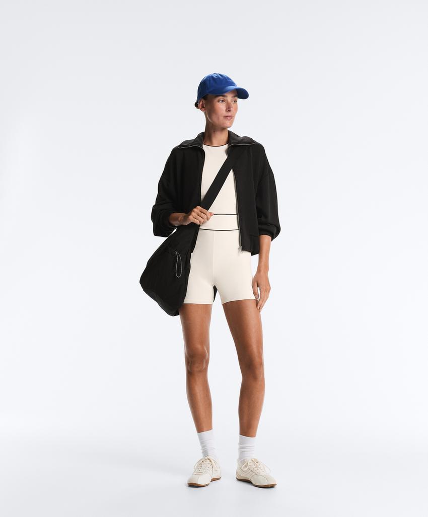 Короткий комбинезон Comfortlux Piping