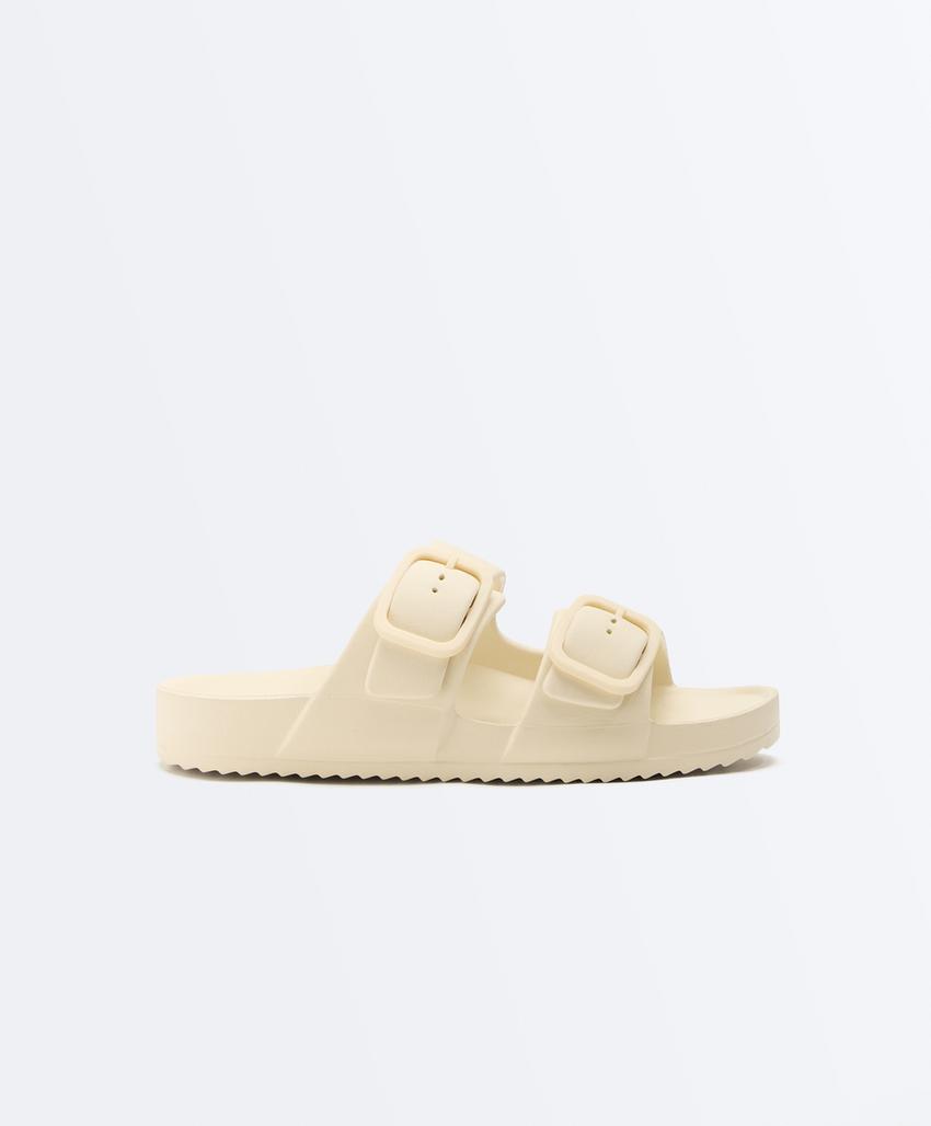 Сандалии для бассейна с пряжками