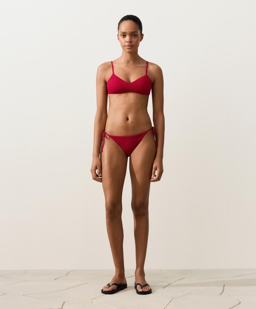 Полуоткрытые плавки бикини на завязках из ткани Waffle