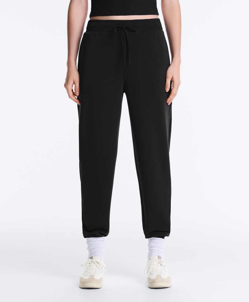 Зауженные брюки Jogger из мягкого модала в рубчик