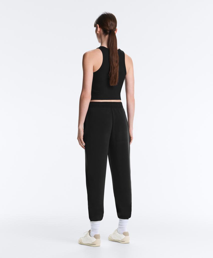 Зауженные брюки Jogger из мягкого модала в рубчик