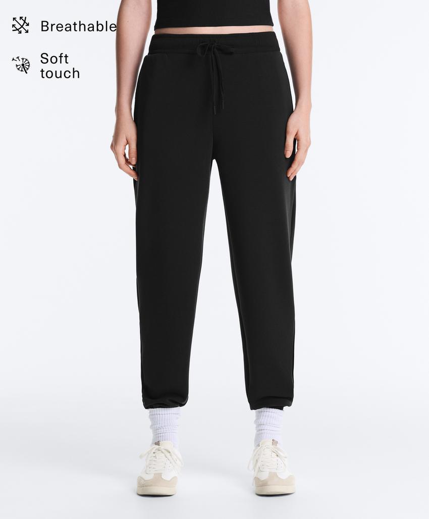 Зауженные брюки Jogger из мягкого модала в рубчик