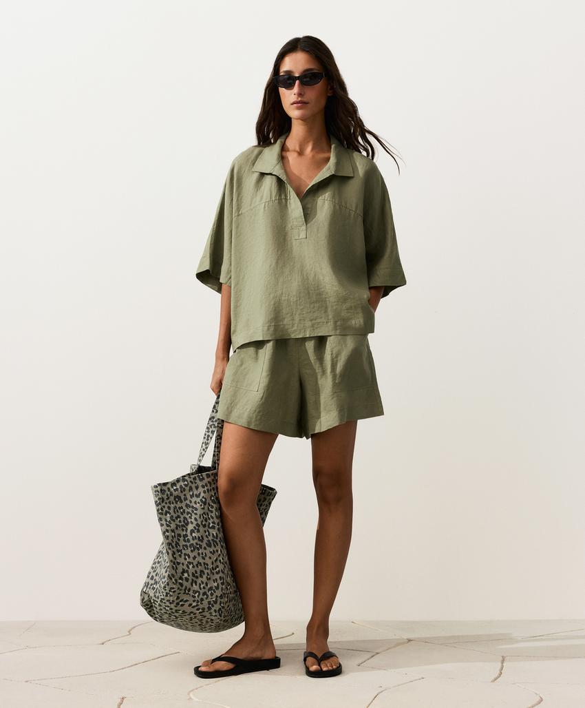 Рубашка оверсайз из 100%-го льна с короткими рукавами