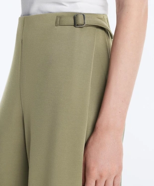 Широкие брюки-пике  с пряжками- Заказать в России