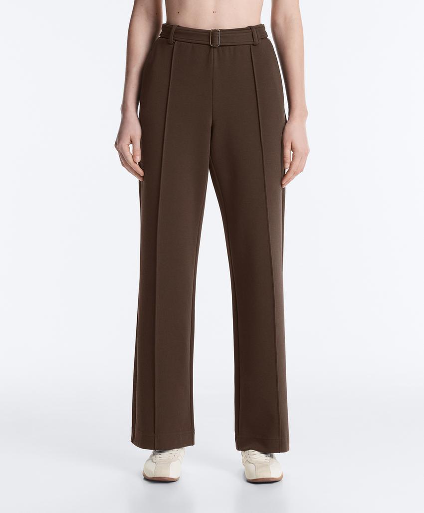 Брюки слим с низкой посадкой из хлопка пике с рельефным швом