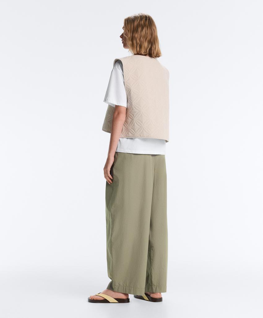 Тонкий стеганый жилет виши с цветочным принтом