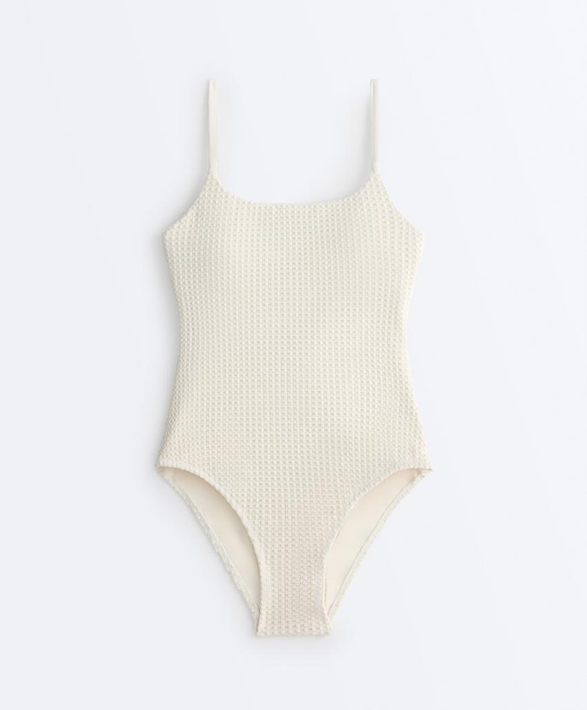 Купальник с круглым вырезом из кроше с пузырьками