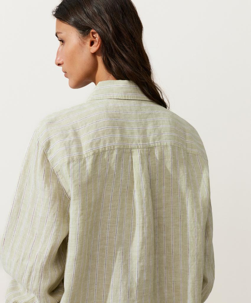 Рубашка свободного кроя из 100%-го льна