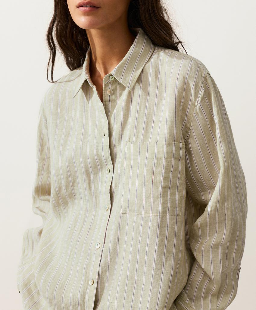 Рубашка свободного кроя из 100%-го льна