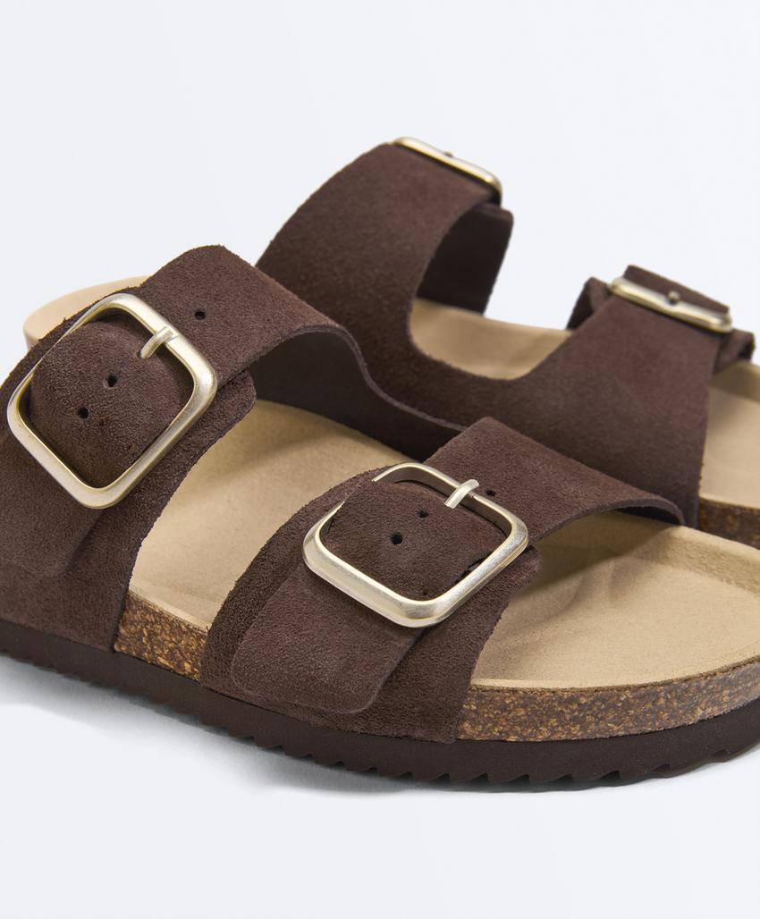 Сабо из разделанной кожи с пряжкой