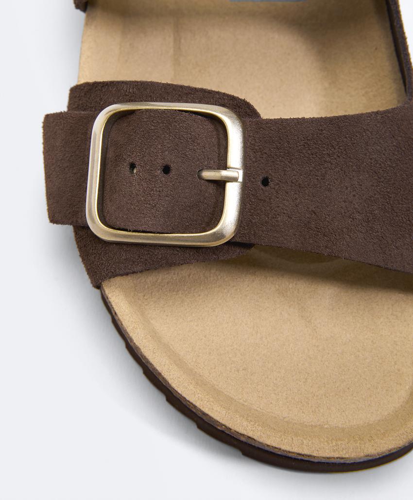 Сабо из разделанной кожи с пряжкой