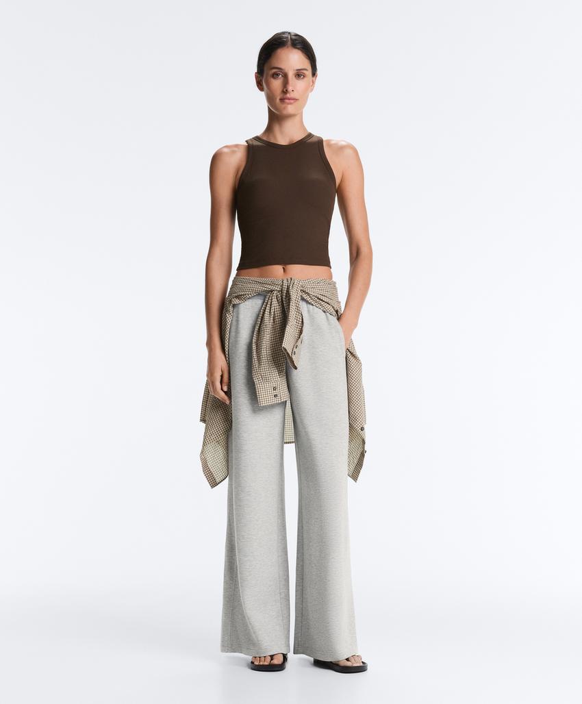 Удлиненный топ-майка в рубчик из смесового модала