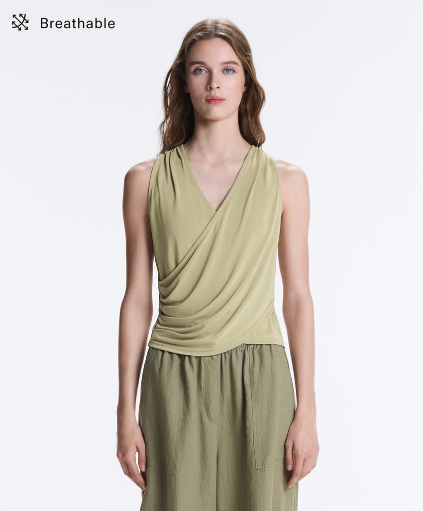 Футболка из смесового модала на запах