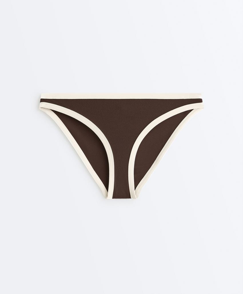 Классические плавки бикини с контрастной окантовкой