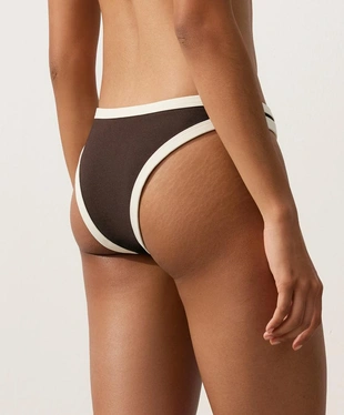 Полуоткрытые плавки бикини U-образной формы с контрастной окантовкой- Заказать в России