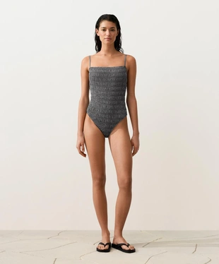 Купальник бандо с мелкими эластичными сборками и узором виши- Заказать в России