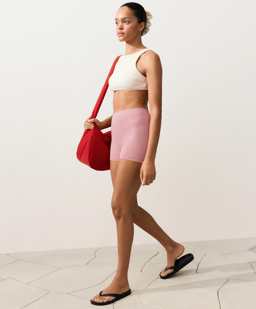 Топ бикини халтер из кроше с пузырьками