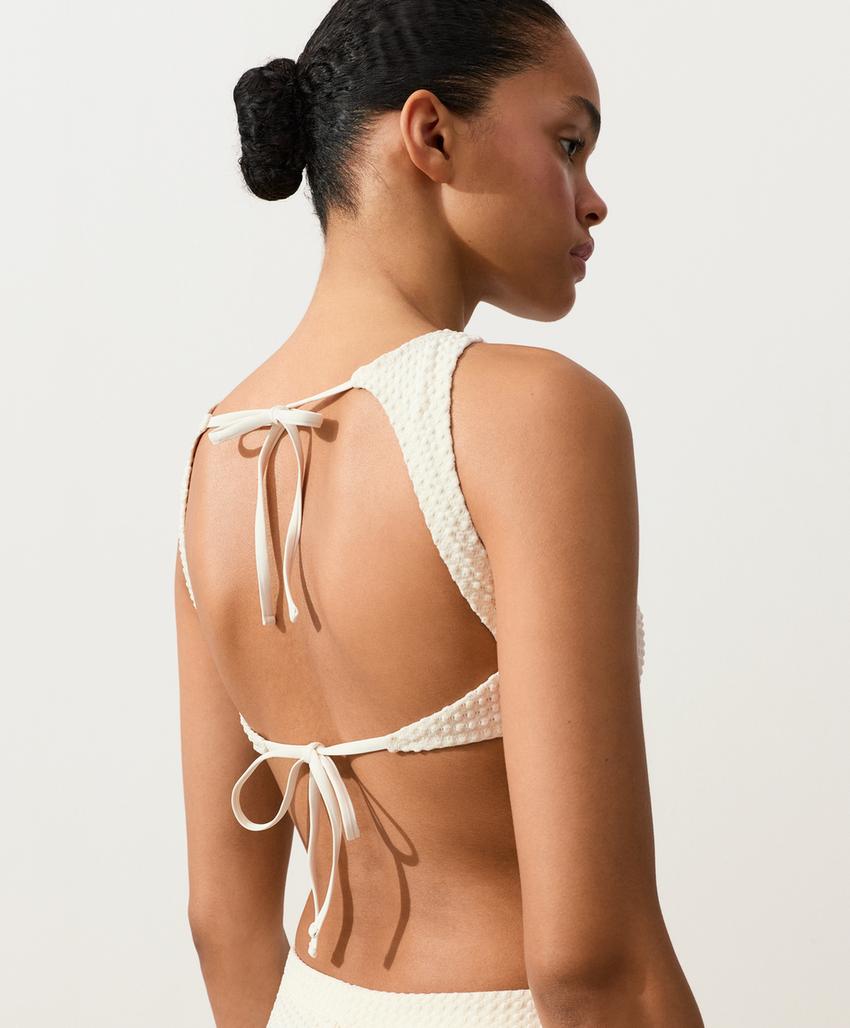 Топ бикини халтер из кроше с пузырьками