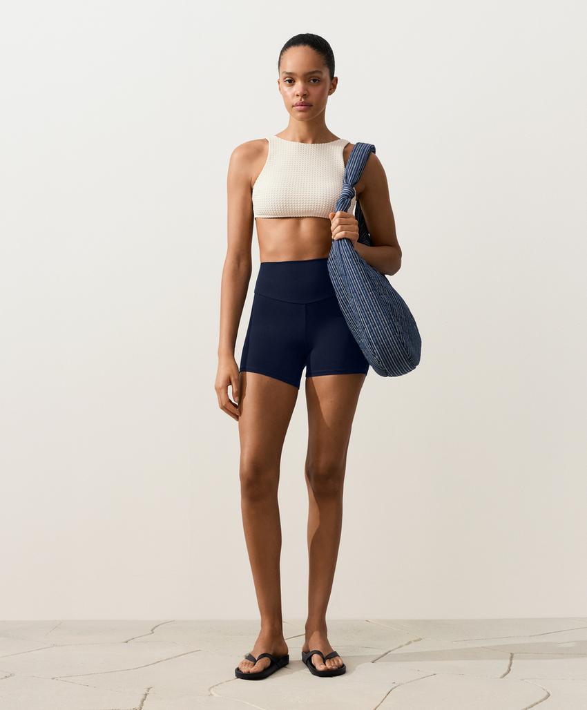 Топ бикини халтер из кроше с пузырьками