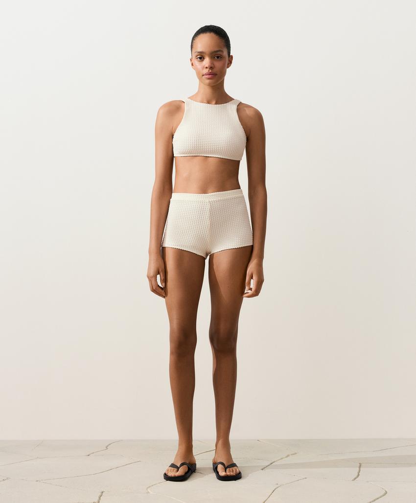 Топ бикини халтер из кроше с пузырьками