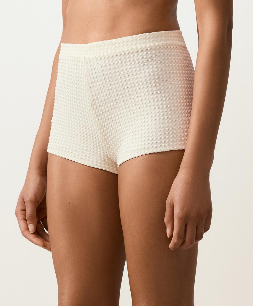 Шорты-плавки бикини из кроше с пузырьками