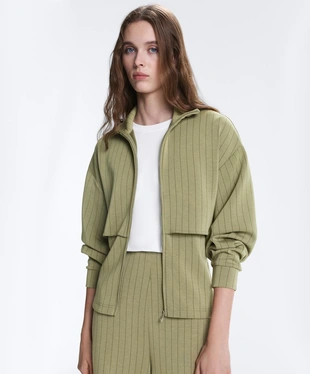 Куртка Boxy с эффектом накидки, из модала, в тонкую полоску- Заказать в России