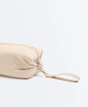 Textured wash bag- Заказать в России