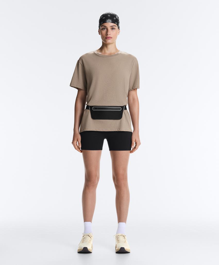 Футболка Boxy из смесового хлопка с короткими рукавами и надписью