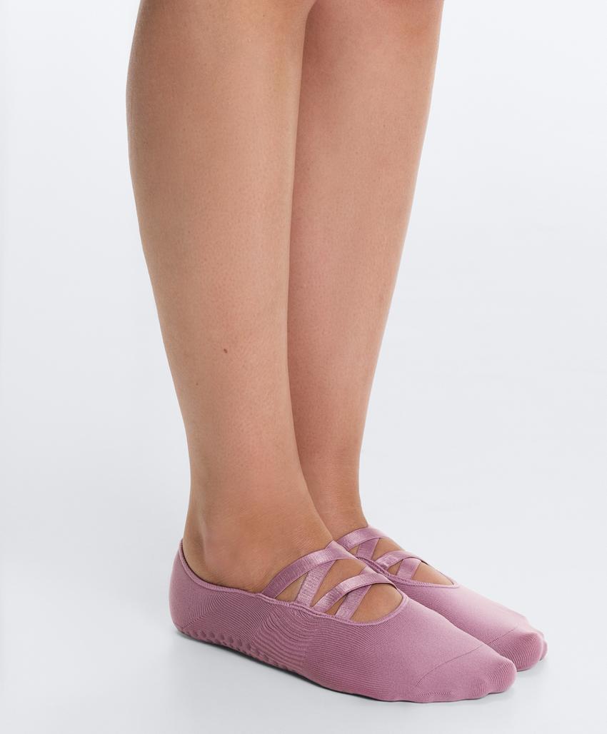 2 pairs of invisible polyamide blend yoga and Pilates socks with double straps