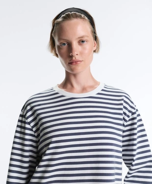 Striped 100% cotton boxy long-sleeved T-shirt- Заказать в России
