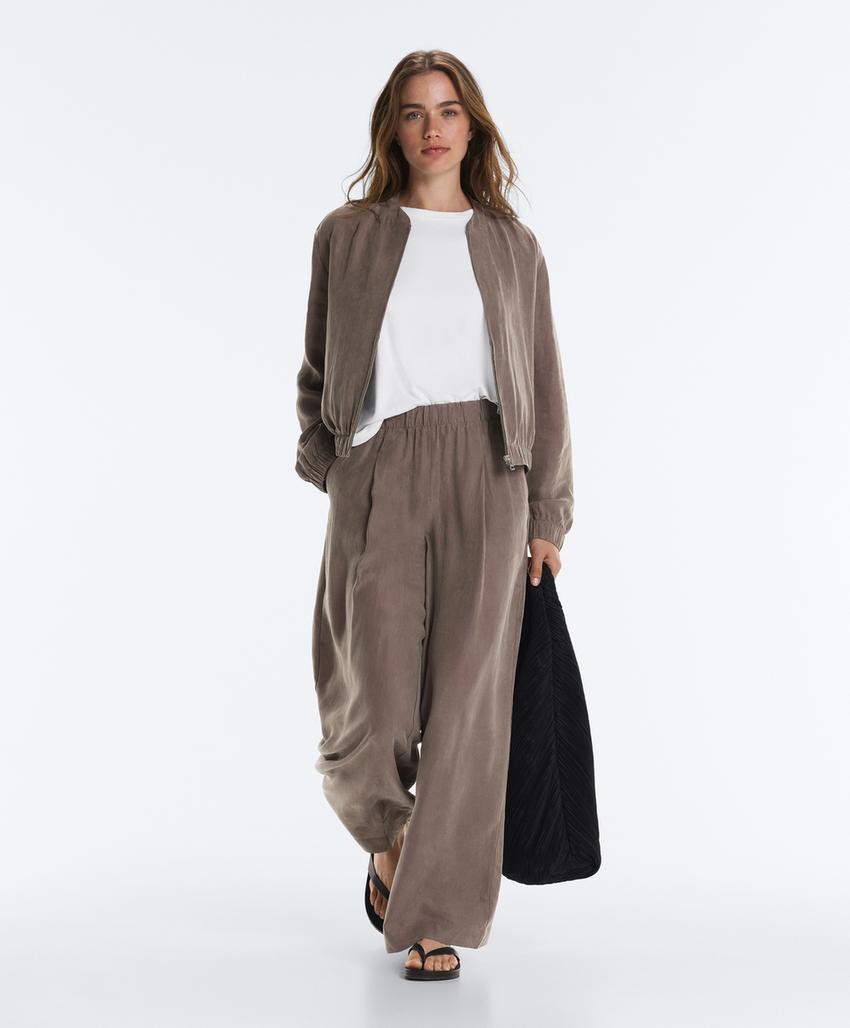 Широкие брюки Wide leg из 100%-го лиоцелла