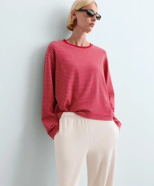 Striped boxy long-sleeved cotton-blend T-shirt- Заказать в России