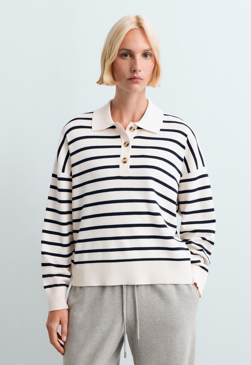 Camisola de malha às riscas com gola de polo