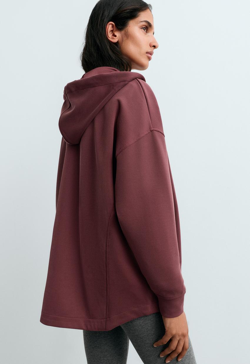 Casaco oversize em modal suave com rib
